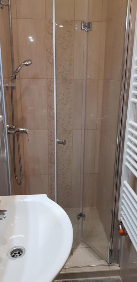 Rozsa Apartmanhaz Segedin Dış mekan fotoğraf