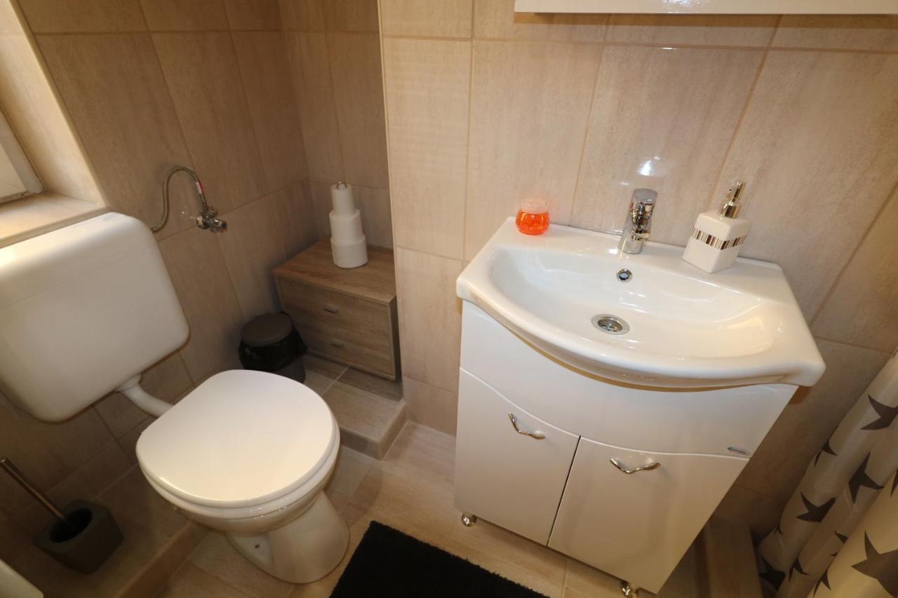 Rozsa Apartmanhaz Segedin Dış mekan fotoğraf